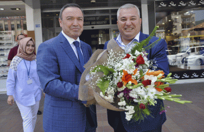 REKTÖR KURTCEPHE’DEN ALANYA ÇIKARMASI