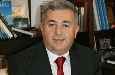 GÖREVİNE BAŞLAYAN DEKAN ALTUN ODAMIZI ZİYARET ETTİ