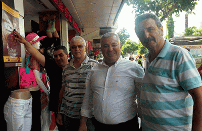 BAŞKAN ŞAHİN, PROJE AFİŞLERİNİ ASTI