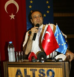 ODAMIZ DAN AB BAKANI EGEMEN BAĞIŞ A PLAKET