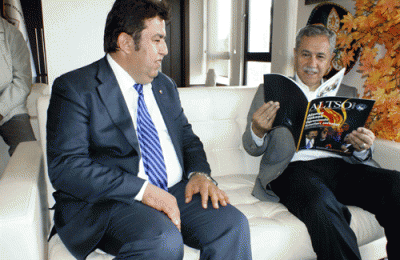 BAŞBAKAN YARDIMCISI BÜLENT ARINÇ  ALANYADAYDI