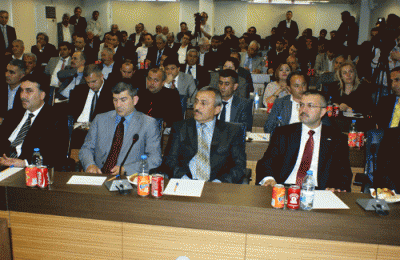 BAŞBAKAN YARDIMCISI BÜLENT ARINÇ  ALANYADAYDI