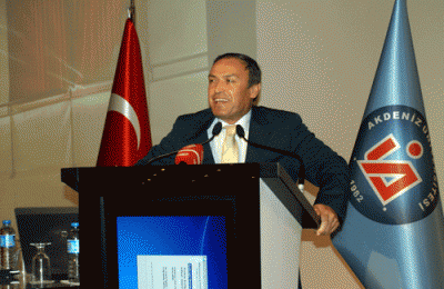 KONAKLI KONGRE MERKEZİNE REKTÖRLERDEN TAM PUAN