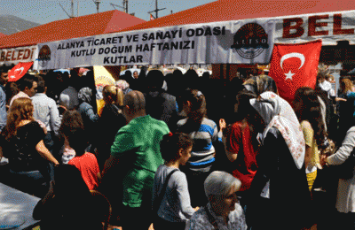 ALTSO’DAN VATANDAŞLARA PİLAV-KAVURMA İKRAMI