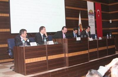 PERAKENDECİLİĞİN GELECEĞİ PANELDE ELE ALINDI