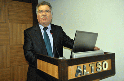 MESLEKİ EĞİTİMİN SORUNLARI TARTIŞILDI