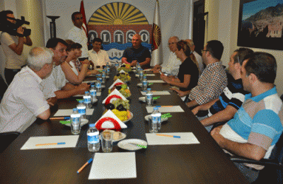 ROMEN BELEDİYE BAŞKANLARI ALTSO’YU ZİYARET ETTİ