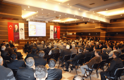 VALİ ALTIPARMAK ALANYANIN SORUNLARINI ALTSO DA DİNLEDİ