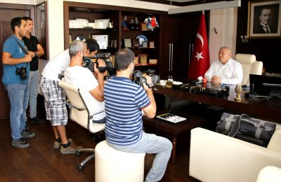 (Turkish) BAŞKAN ŞAHİN: “BAYRAM ALIŞVERİŞLERİMİZİ ALANYA’MIZDA YAPALIM”