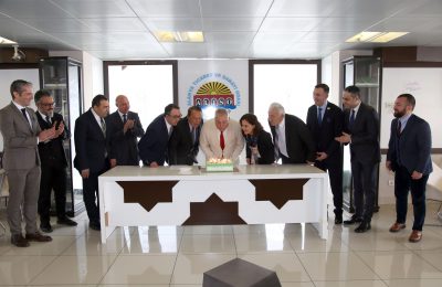 (Turkish) MEHMET ŞAHİN’Lİ ALTSO, 3. KEZ DALYA DEDİ