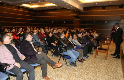 (Turkish) ALTSO AKADEMİ’DE ŞEHİTLER İÇİN SAYGI DURUŞU