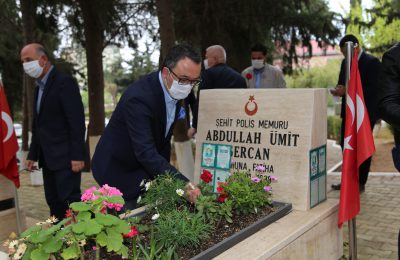 (Turkish) ŞEHİTLERİMİZİ VE AİLELERİNİ UNUTMADILAR