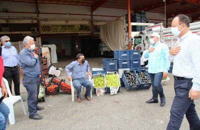 (Turkish) BAŞKAN ŞAHİN, TAM KAPANMADA ZOR GÜNLER GEÇİREN HAL ESNAFINI DA UNUTMADI