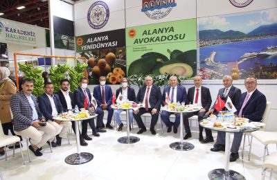 YÖREX’DE ALANYA RÜZGARI