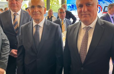 ERDEM’DEN BAKAN ŞİMŞEK’E ALANYA BRİFİNGİ