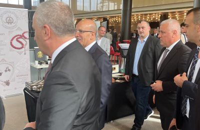 ERDEM’DEN BAKAN ŞİMŞEK’E ALANYA BRİFİNGİ