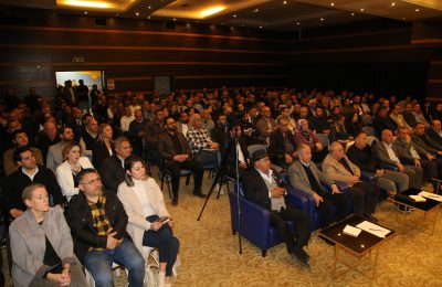 (Turkish) ERDEM VE ÖZÇELİK TURİZMCİLERLE BİR ARAYA GELDİ