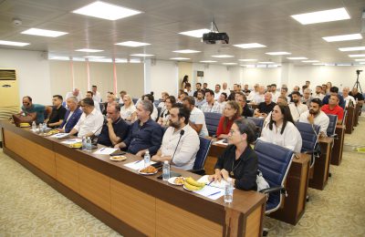 (Turkish) EMLAK VE İNŞAAT SEKTÖRÜNE YÖNELİK ÖNEMLİ TOPLANTI