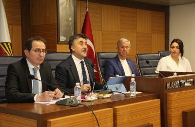 ERDEM, MECLİS ÜYELERİNİ BİLGİLENDİRDİ