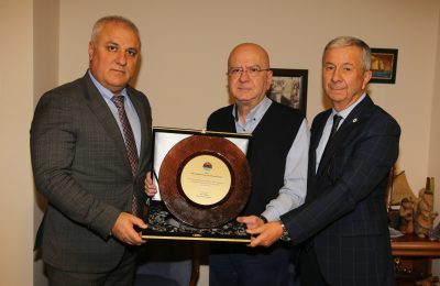 VERGİ REKORTMENLERİNE PLAKET