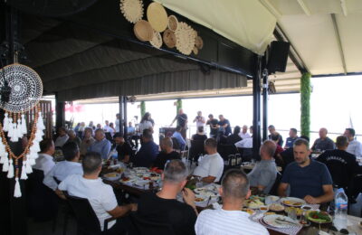 İKİ MİNİK YÜREK İÇİN TEK YÜREK OLDULAR