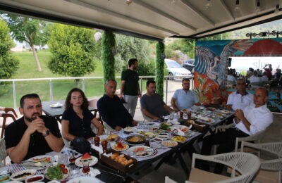 İKİ MİNİK YÜREK İÇİN TEK YÜREK OLDULAR