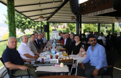 İKİ MİNİK YÜREK İÇİN TEK YÜREK OLDULAR