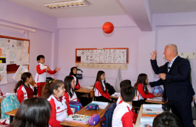 (Turkish) ALTSO’DAN 500’DEN FAZLA ÖĞRENCİYE EŞOFMAN VE SPOR MALZEMESİ DESTEĞİ