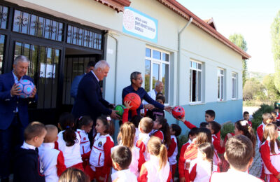(Turkish) ALTSO’DAN 500’DEN FAZLA ÖĞRENCİYE EŞOFMAN VE SPOR MALZEMESİ DESTEĞİ